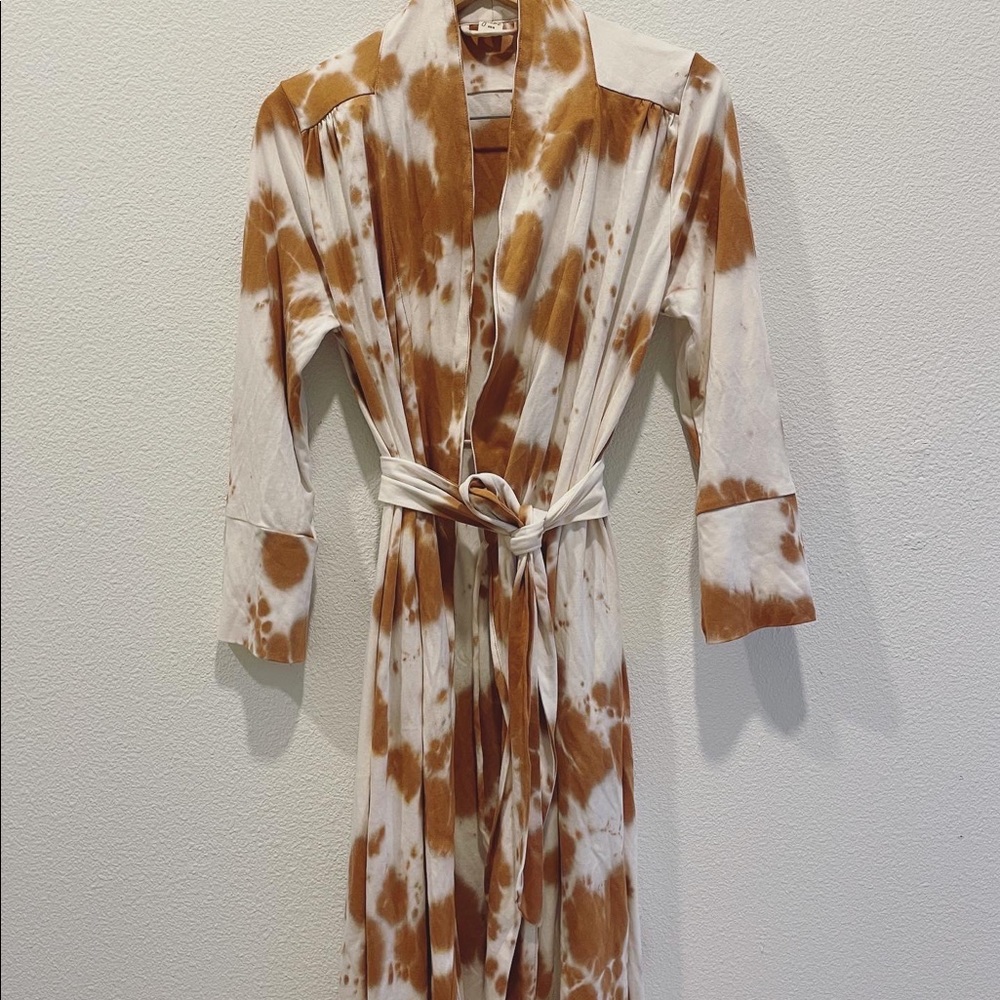 Women’s Goumi Robe O/S